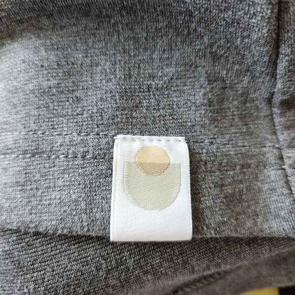 LALABU Woman Soothe Shirt Size L Grey Sleeveless Swaddle Cuddle Infant Carrier - Picture 5 of 8